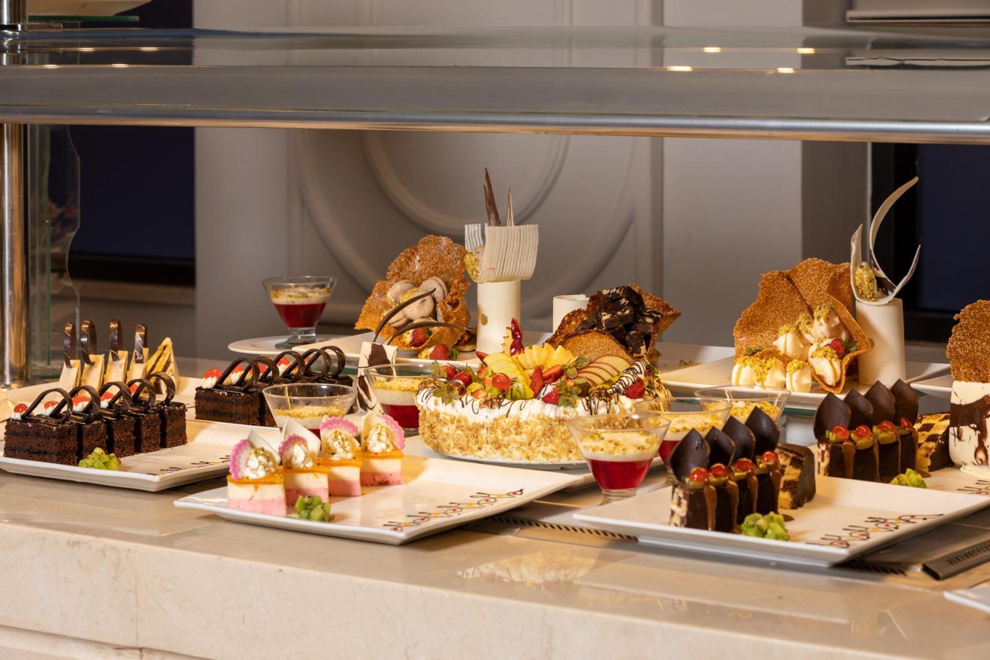 Pickalbatros Laguna Club Resort Sharm El Sheikh Exterior photo A dessert buffet